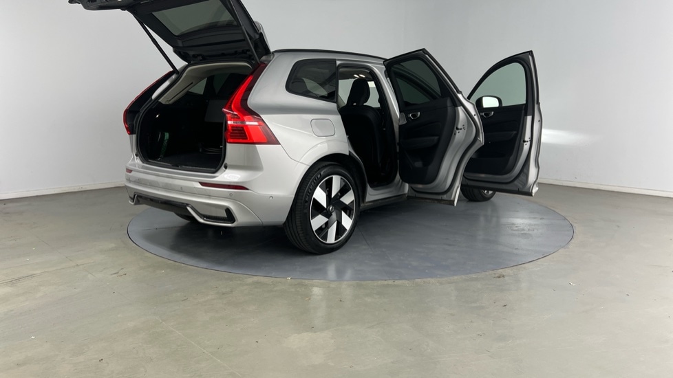 Used Volvo XC60 2025 for sale - 77588443: Photo 29