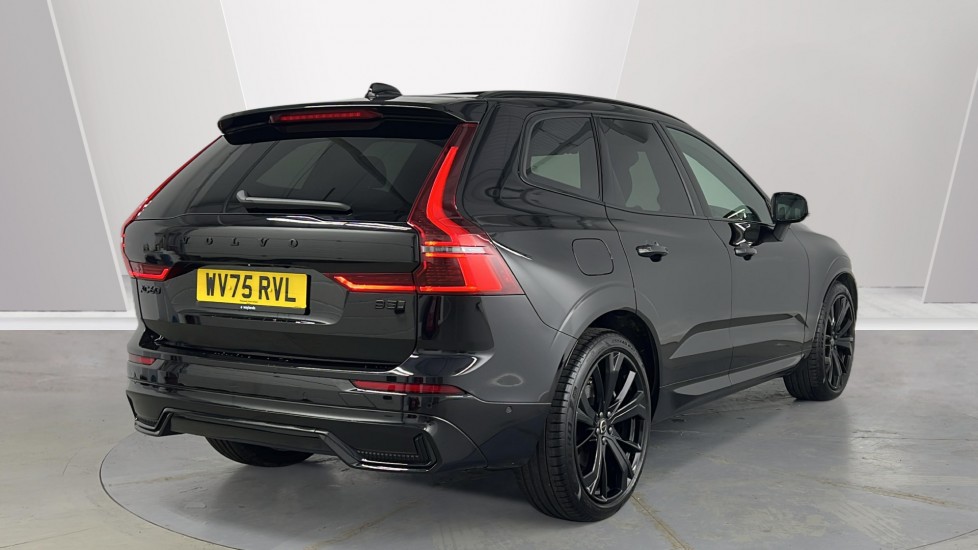 Used Volvo XC60 2025 for sale - 77819000: Photo 2