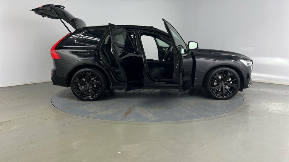 Used Volvo XC60 2025 for sale - 77819000: Photo 35