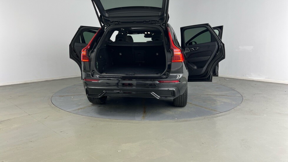 Used Volvo XC60 2025 for sale - 77819000: Photo 41
