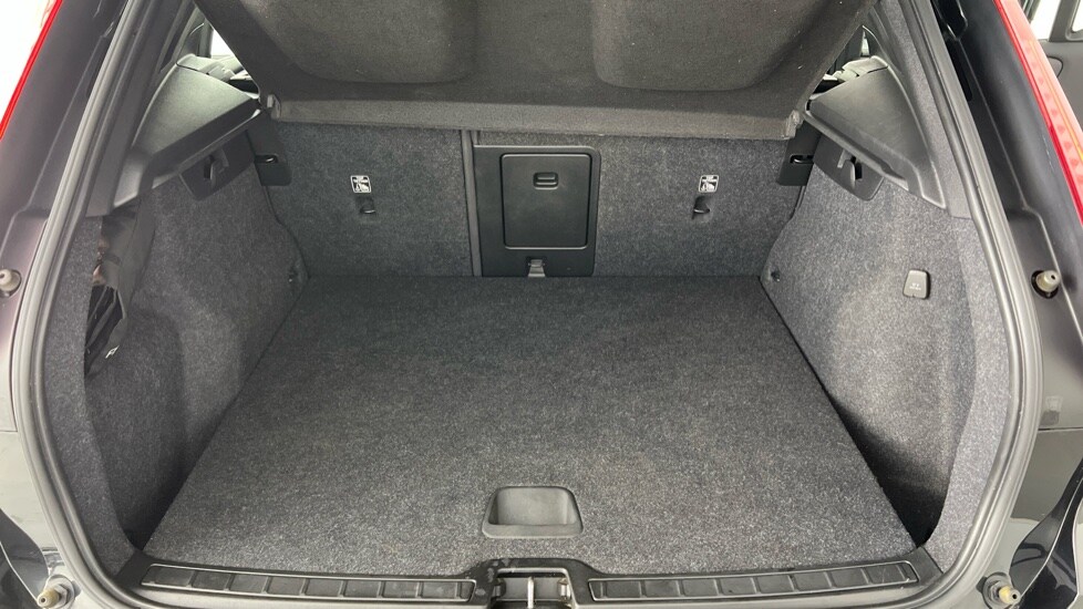 Used Volvo XC40 2021 for sale - 76851160: Photo 13