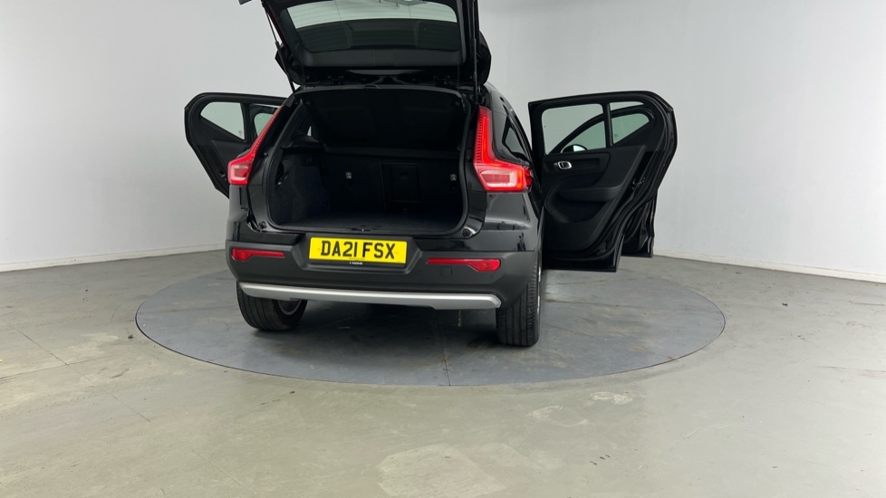 Used Volvo XC40 2021 for sale - 76851160: Photo 31