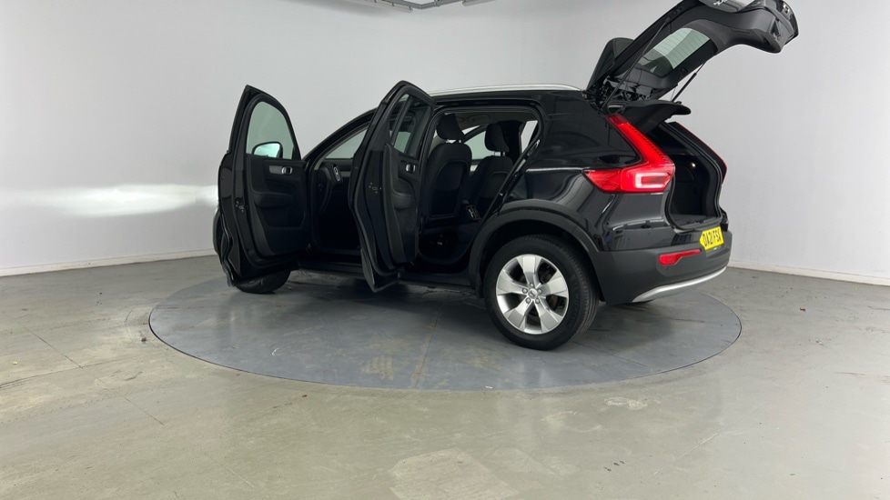 Used Volvo XC40 2021 for sale - 76851160: Photo 36