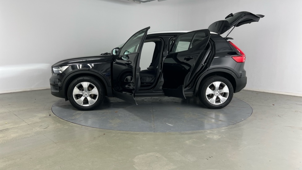 Used Volvo XC40 2021 for sale - 76851160: Photo 39