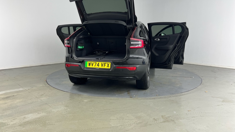 Used Volvo C40 2024 for sale - 75441133: Photo 31