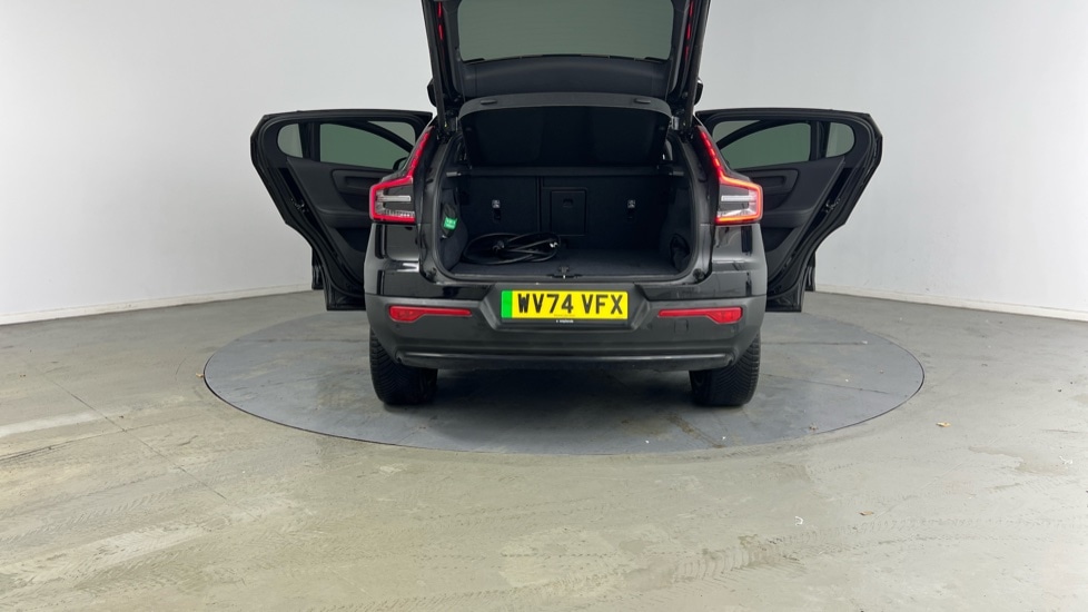 Used Volvo C40 2024 for sale - 75441133: Photo 32