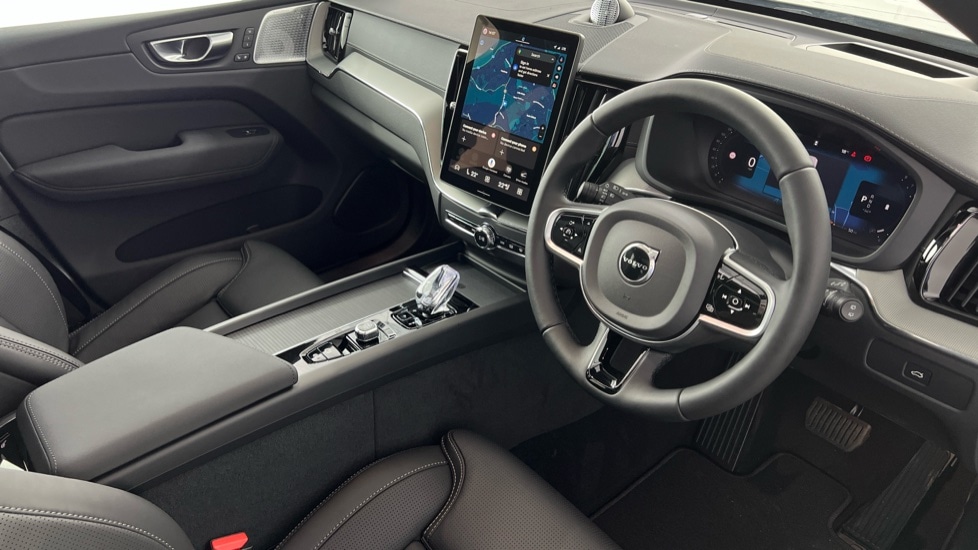 Used Volvo XC60 2025 for sale - 77762774: Photo 4