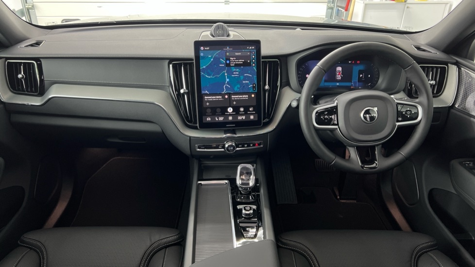 Used Volvo XC60 2025 for sale - 77762774: Photo 5