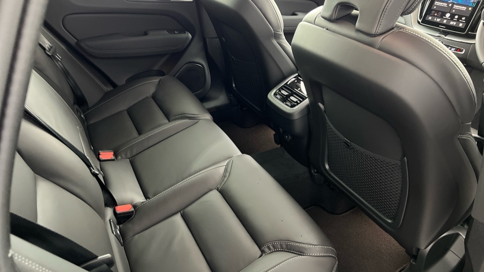 Used Volvo XC60 2025 for sale - 77762774: Photo 6