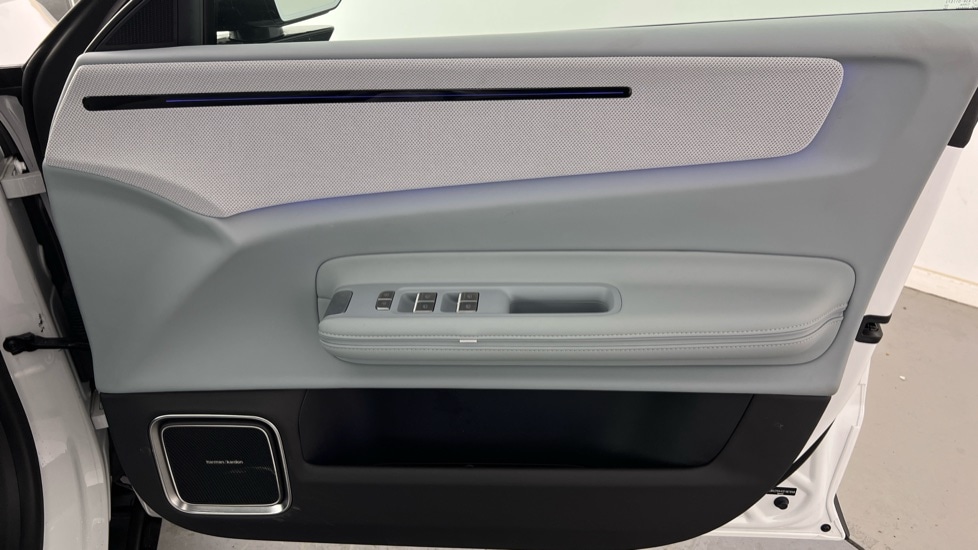 Used Polestar Polestar 4 2024 for sale - 76338952: Photo 33