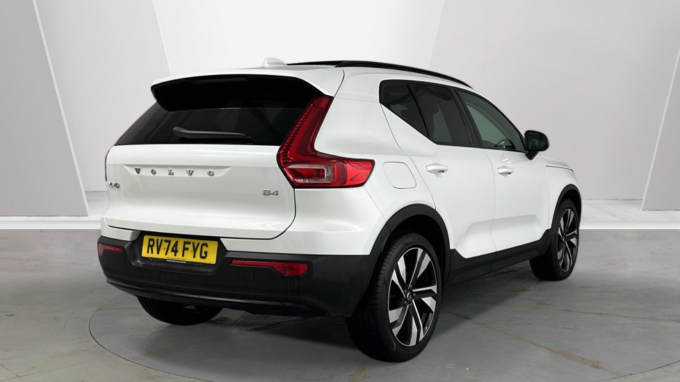 Used Volvo XC40 2025 for sale - 77281126: Photo 2