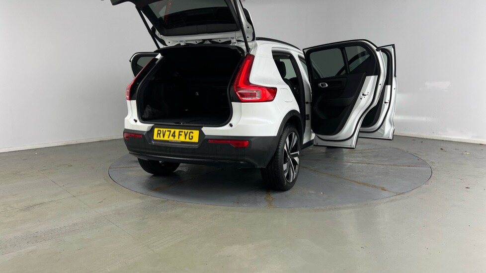 Used Volvo XC40 2025 for sale - 77281126: Photo 31