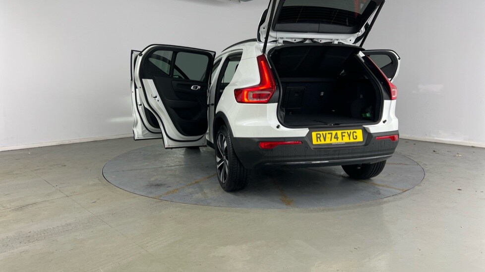 Used Volvo XC40 2025 for sale - 77281126: Photo 34