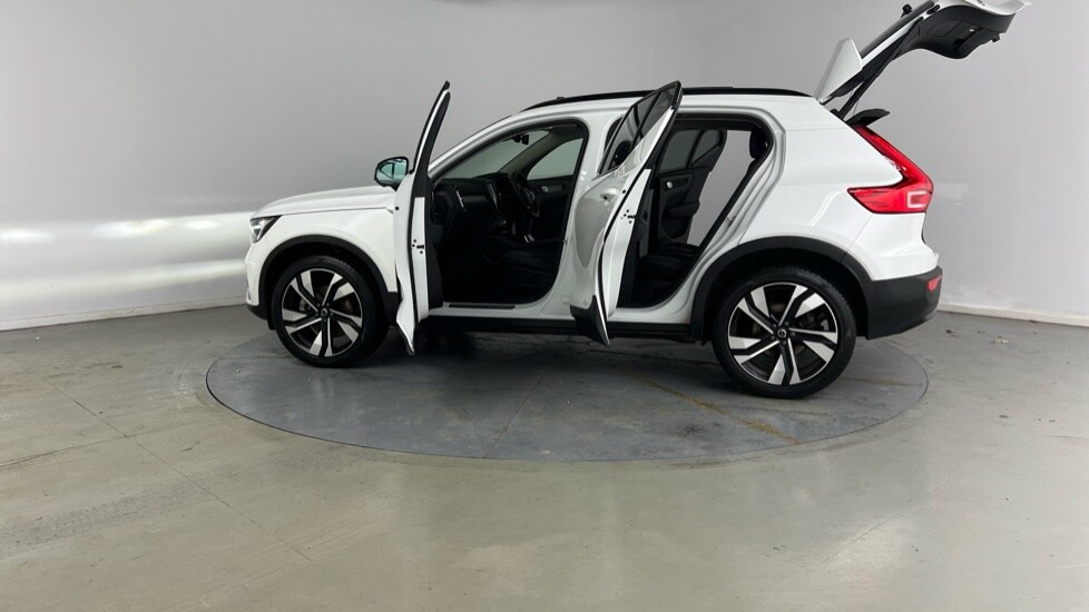 Used Volvo XC40 2025 for sale - 77281126: Photo 38