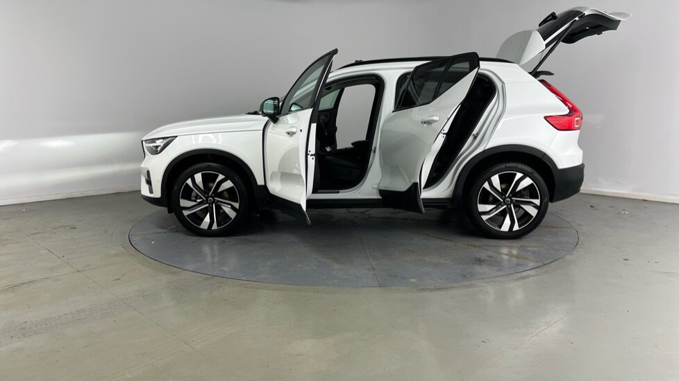 Used Volvo XC40 2025 for sale - 77281126: Photo 39