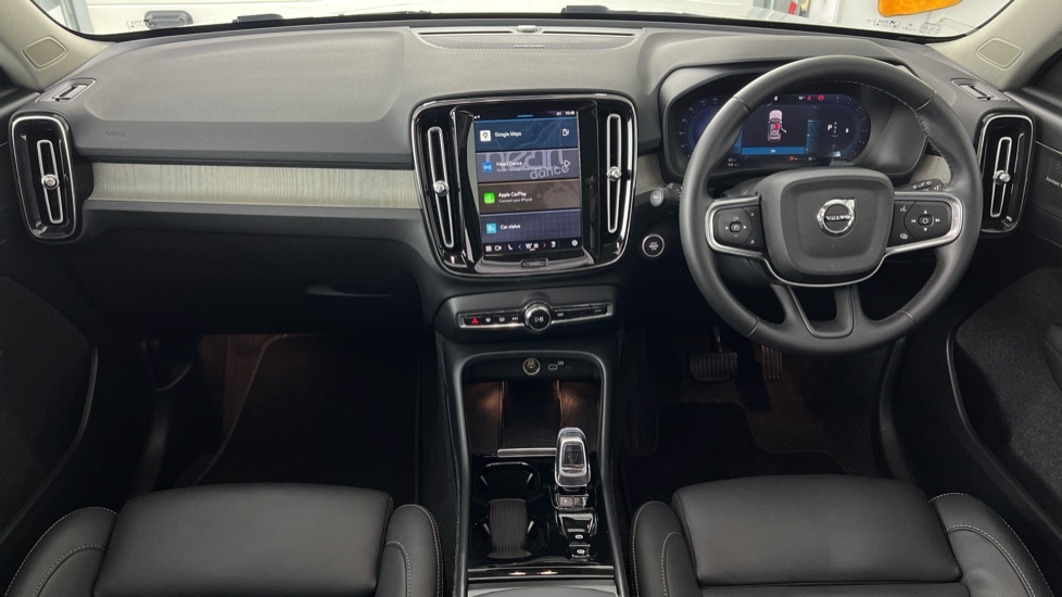 Used Volvo XC40 2025 for sale - 77281126: Photo 5