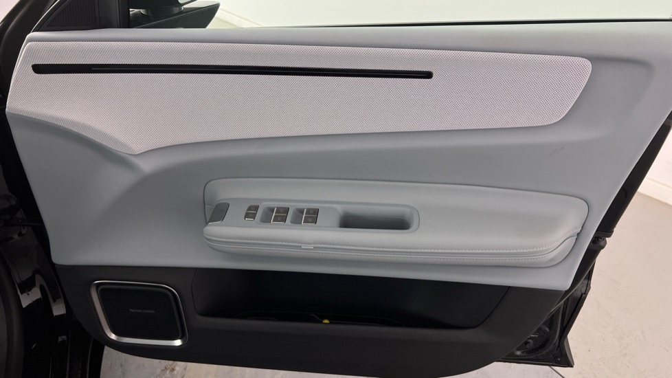 Used Polestar Polestar 4 2025 for sale - 76691415: Photo 33