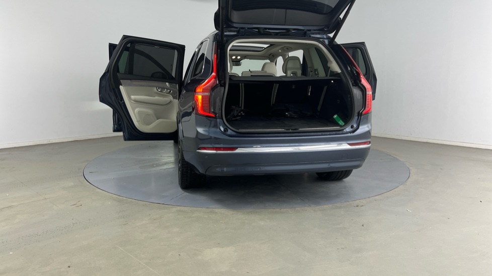 Used Volvo XC90 2024 for sale - 77247996: Photo 32