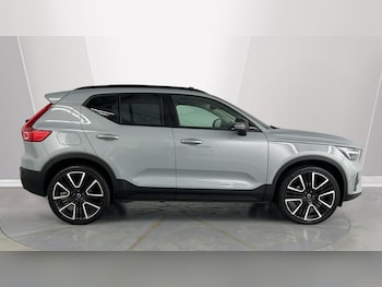 Used Volvo XC40 2025 for sale - 78377456: Photo