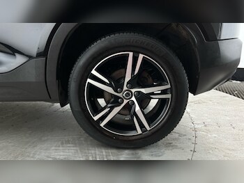 Used Volvo XC40 2021 for sale - 77312325: Photo