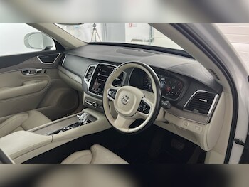 Used Volvo XC90 2022 for sale - 76155012: Photo