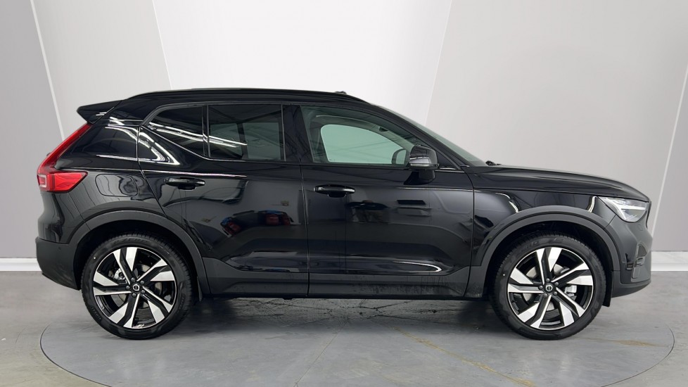 Used Volvo XC40 2026 for sale - 77367020: Photo 3