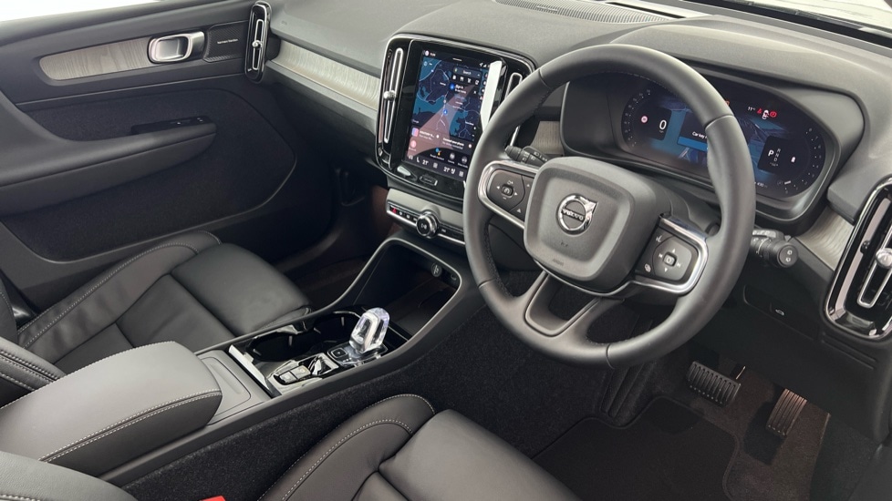 Used Volvo XC40 2026 for sale - 77367020: Photo 4