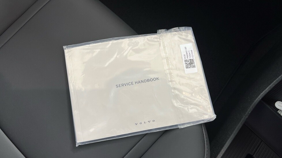 Used Volvo EX30 2025 for sale - 76233960: Photo 14