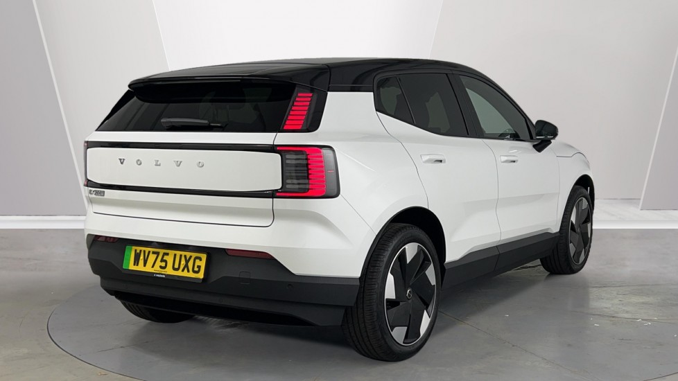 Used Volvo EX30 2025 for sale - 76233960: Photo 2