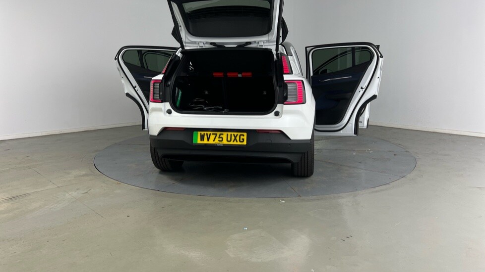 Used Volvo EX30 2025 for sale - 76233960: Photo 32