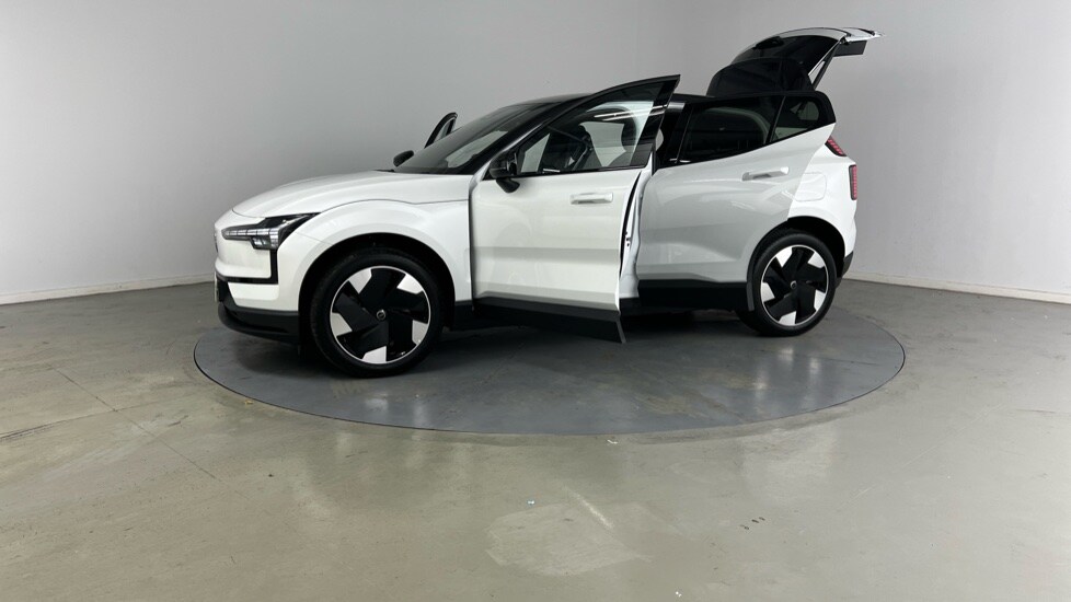 Used Volvo EX30 2025 for sale - 76233960: Photo 41