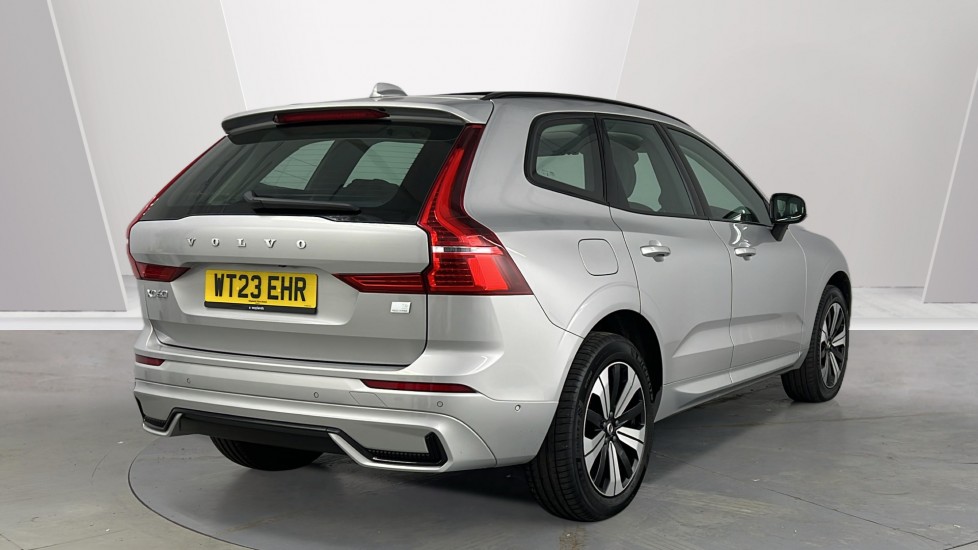Used Volvo XC60 2023 for sale - 78108694: Photo 2