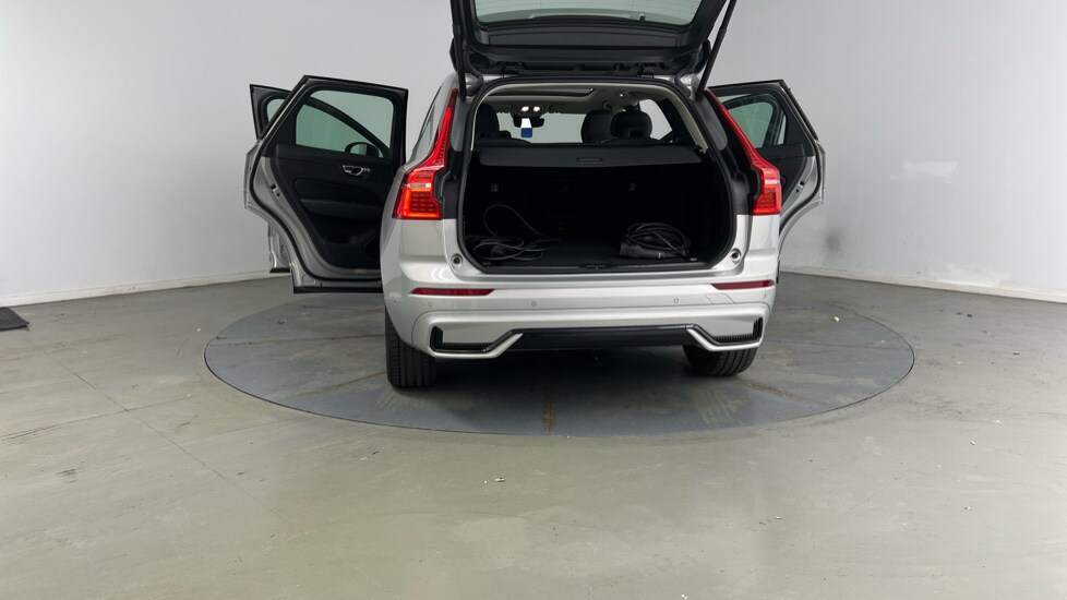 Used Volvo XC60 2023 for sale - 78108694: Photo 32