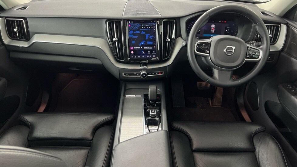 Used Volvo XC60 2023 for sale - 78108694: Photo 5