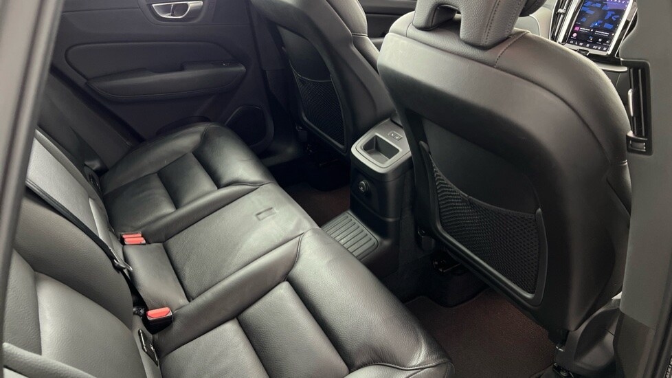 Used Volvo XC60 2023 for sale - 78108694: Photo 6