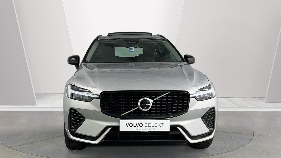 Used Volvo XC60 2023 for sale - 78108694: Photo 8