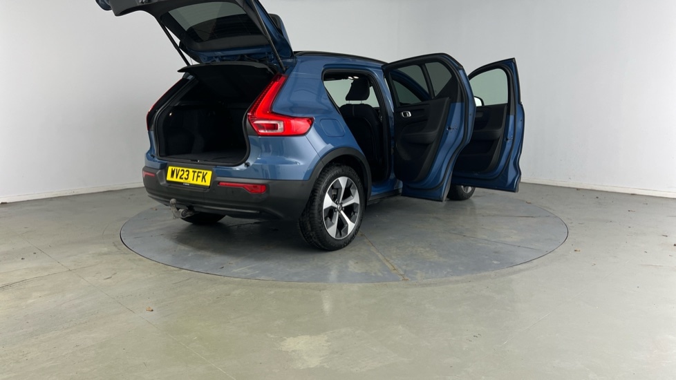 Used Volvo XC40 2023 for sale - 77316065: Photo 30