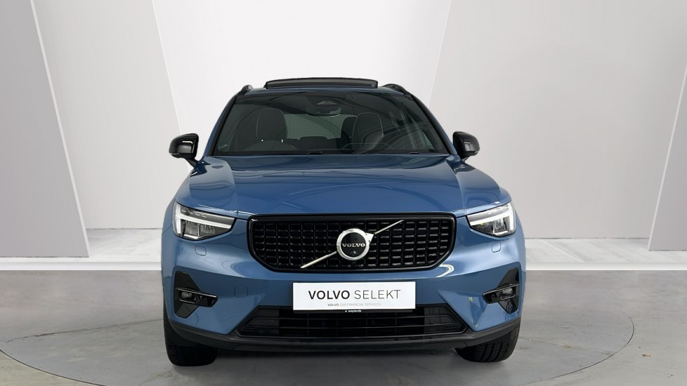 Used Volvo XC40 2023 for sale - 77316065: Photo 8