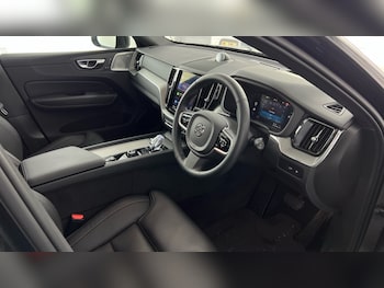 Used Volvo XC60 2024 for sale - 76055709: Photo