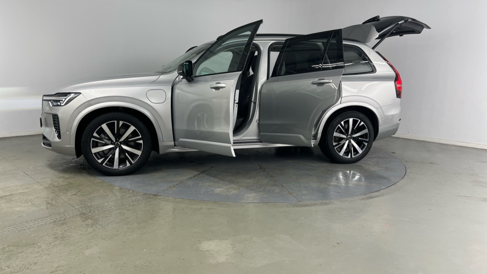 Used Volvo XC90 2025 for sale - 76788221: Photo 40