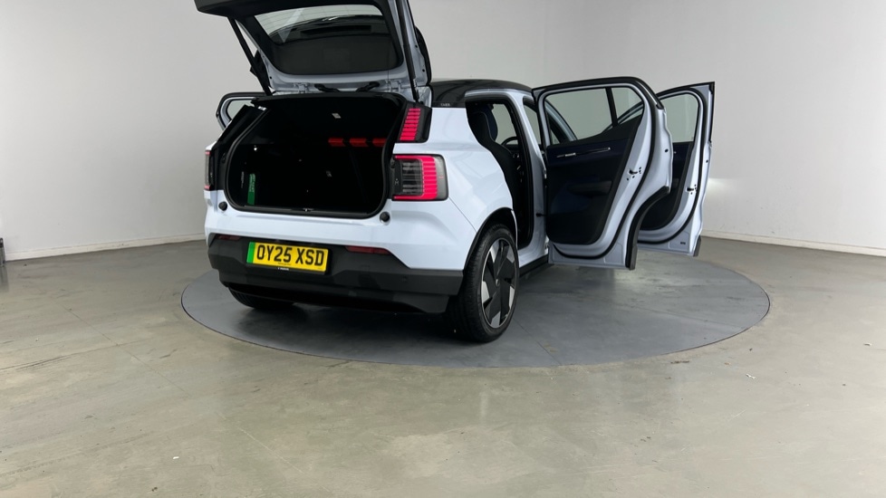 Used Volvo EX30 2025 for sale - 77157979: Photo 30