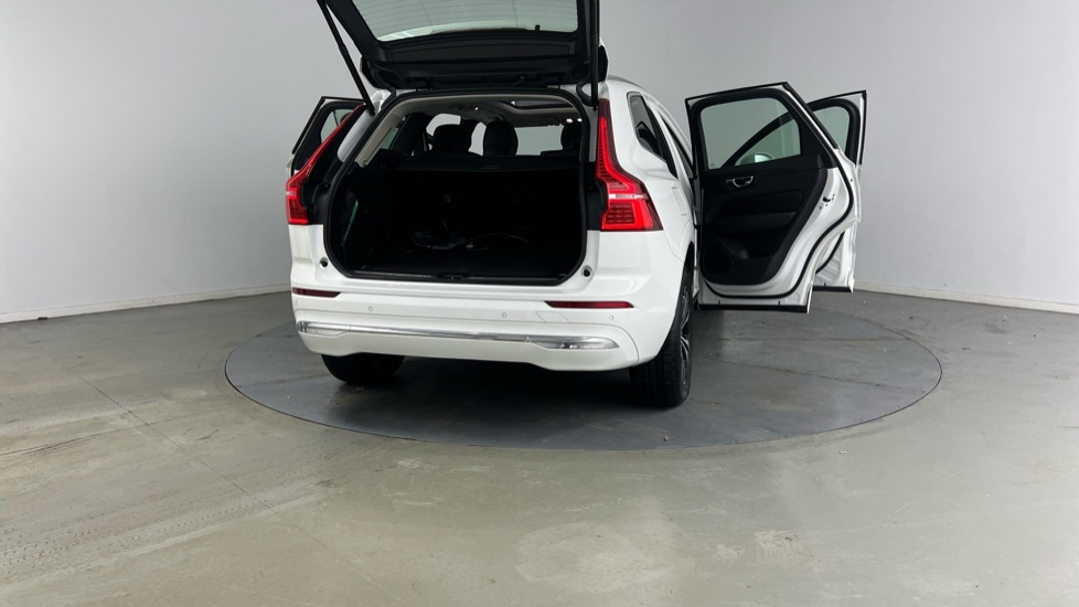 Used Volvo XC60 2021 for sale - 77218695: Photo 33