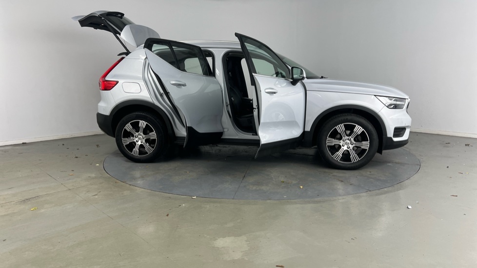 Used Volvo XC40 2021 for sale - 76817725: Photo 25