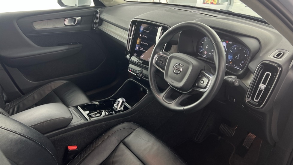 Used Volvo XC40 2021 for sale - 76817725: Photo 4