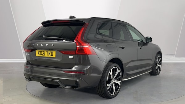 Used Volvo XC60 2021 for sale - 76241747: Photo 2