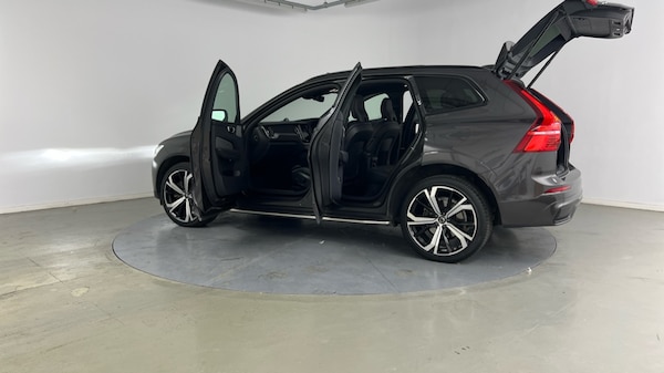 Used Volvo XC60 2021 for sale - 76241747: Photo 39