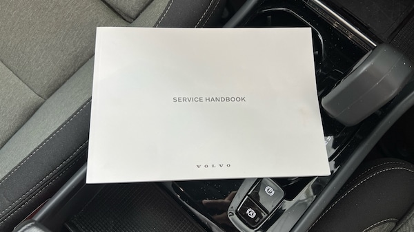 Used Volvo XC40 2023 for sale - 75664869: Photo 14