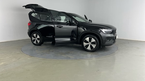 Used Volvo XC40 2023 for sale - 75664869: Photo 25