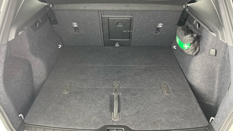 Used Volvo XC40 2025 for sale - 77897146: Photo 13