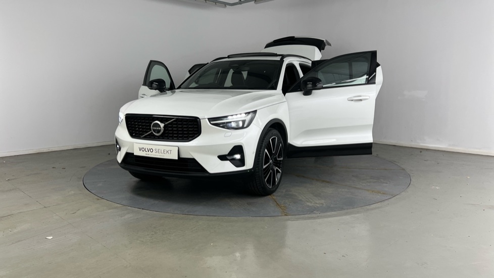 Used Volvo XC40 2025 for sale - 77897146: Photo 17